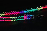 Hundeleine + passendes Halsband, Regenbogen/schwarz Hundeleine + passendes Halsband, Regenbogen/schwarz